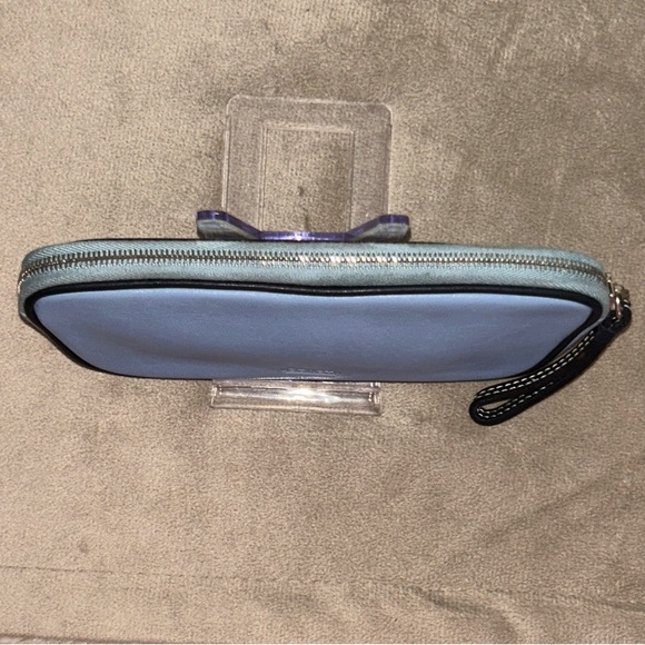 Coach Y2K Soft Leather Eyeglass Case in Glacier Blue and black trim - Picture 7 of 10